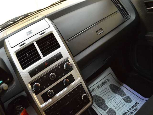 Dodge Journey 2010 photo 52